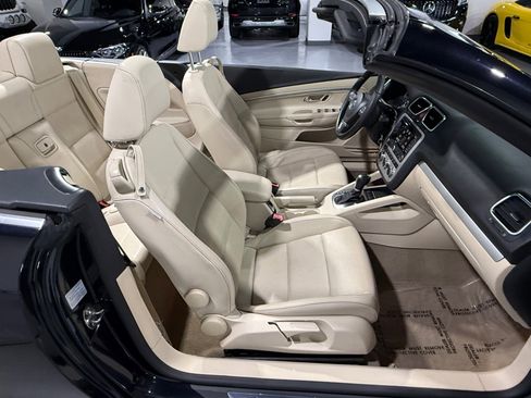 Used 2014 Volkswagen Eos Komfort FWD image 45
