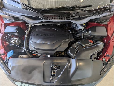 Used 2024 Honda Odyssey Sport image 16