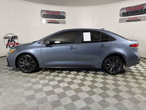 Used 2026 Toyota Corolla SE FWD image 6