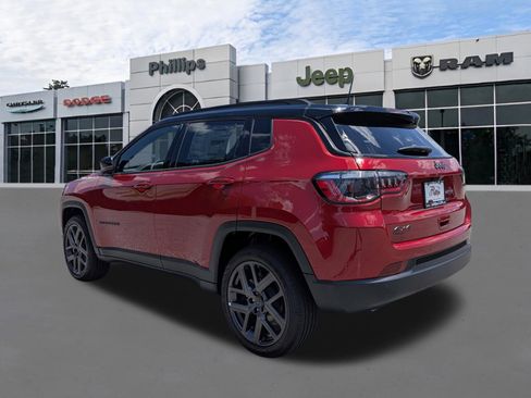 New 2026 Jeep Compass Limited AWD/4WD image 5