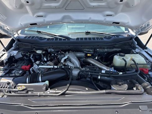 Used 2023 Ford F250 XL w/ XL Chrome Package image 10