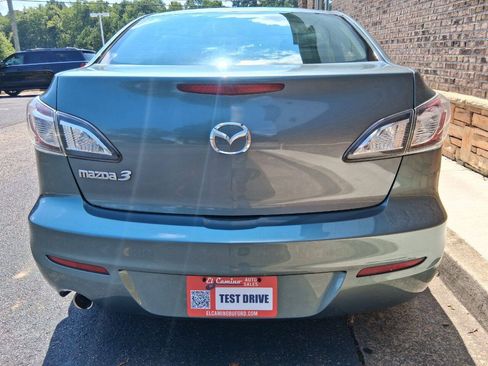 Used 2012 MAZDA MAZDA3 i Touring FWD image 4