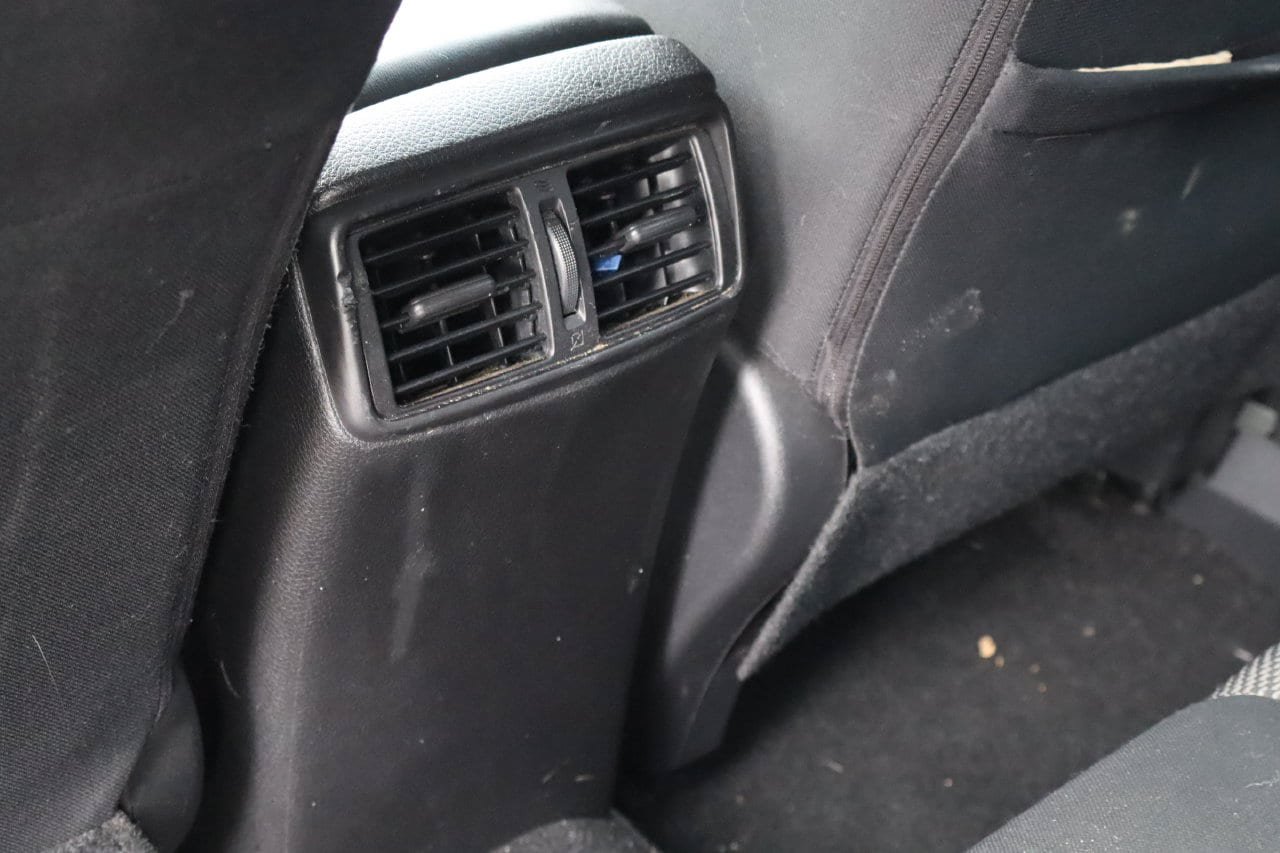 Used 2021 Nissan Rogue Sport SV FWD image 18