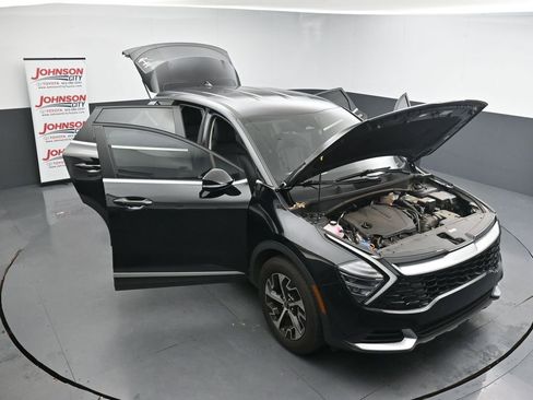 Used 2025 Kia Sportage EX FWD image 25