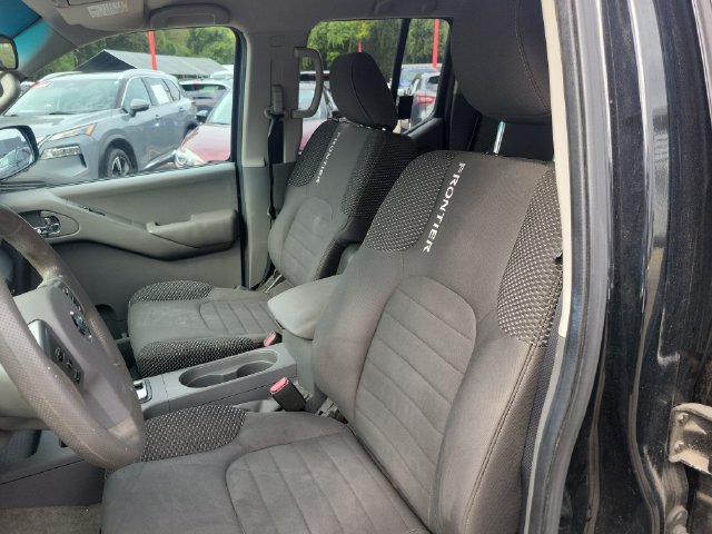 Used 2012 Nissan Frontier SV w/ Sport Appearance Pkg RWD image 16