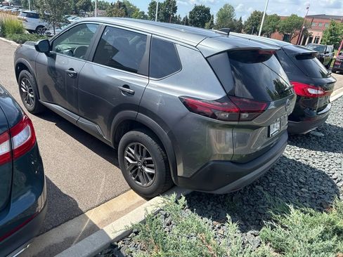 Used 2023 Nissan Rogue S AWD/4WD image 3
