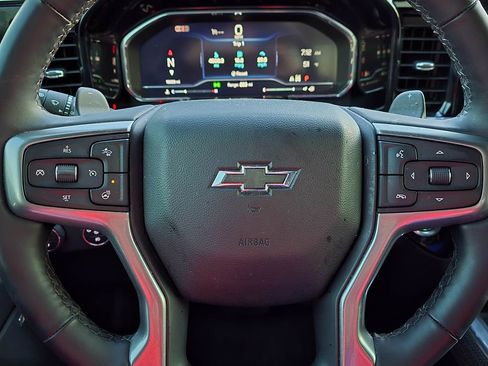 Used 2025 Chevrolet Silverado 1500 LT Trail Boss w/ Convenience Package II image 22