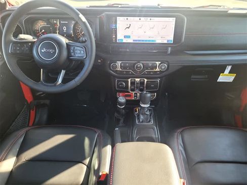 New 2025 Jeep Wrangler Unlimited Rubicon w/ XTREMEE 35" Tire Package image 11