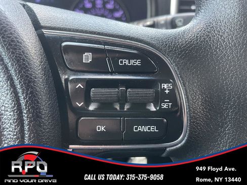 Used 2018 Kia Sportage LX w/ LX Popular Package image 17