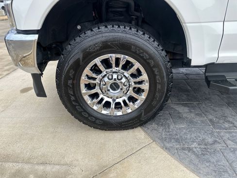 Used 2022 Ford F350 Lariat w/ Lariat Ultimate Package image 29