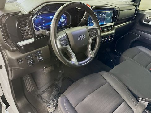 Used 2023 Chevrolet Silverado 1500 RST w/ Protection Package AWD/4WD image 22