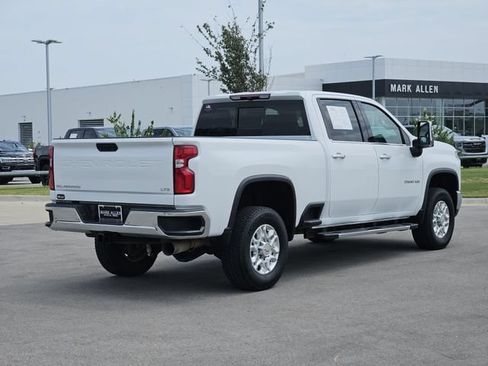 Used 2024 Chevrolet Silverado 2500 LTZ w/ LTZ Plus Package AWD/4WD image 7