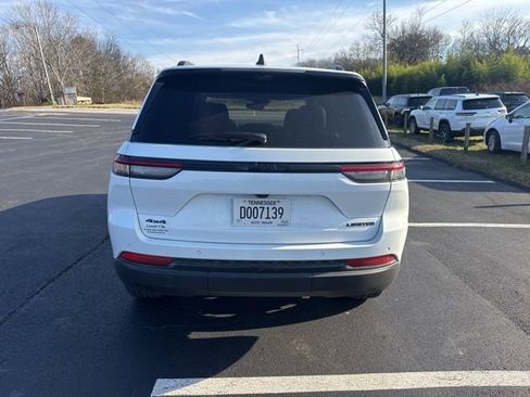 New 2025 Jeep Grand Cherokee Limited w/ Luxury Tech Group II AWD/4WD image 6