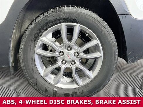 Used 2023 GMC Terrain SLT w/ Infotainment Package II image 35