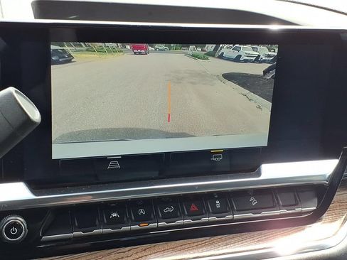 Used 2024 Chevrolet Silverado 1500 RST AWD/4WD image 22