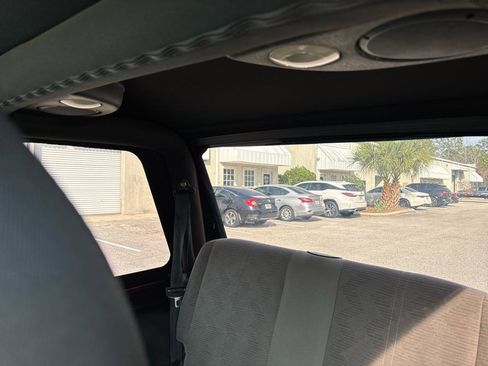 Used 2004 Jeep Wrangler Sport image 17