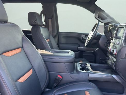 Used 2021 GMC Sierra 1500 AT4 w/ AT4 Preferred Package image 10