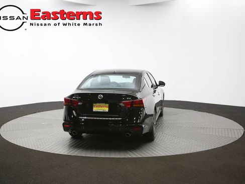 Used 2021 Nissan Altima 2.5 SV w/ SV Premium Package image 68