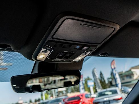 Used 2022 Honda Pilot Black Edition image 32