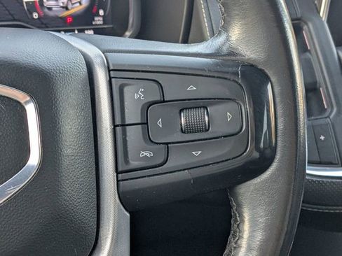 Used 2023 GMC Yukon XL SLT image 27