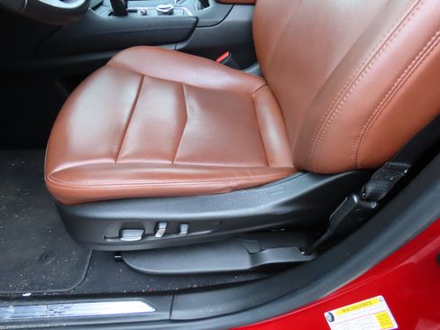 Used 2022 Cadillac XT5 Premium Luxury w/ Technology Package image 25