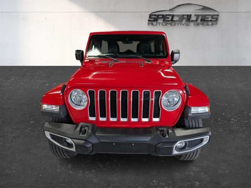 Used 2023 Jeep Wrangler Unlimited Sahara w/ Cold Weather Group AWD/4WD image 6