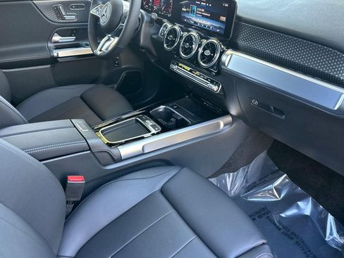 New 2026 Mercedes-Benz GLB 250 image 25