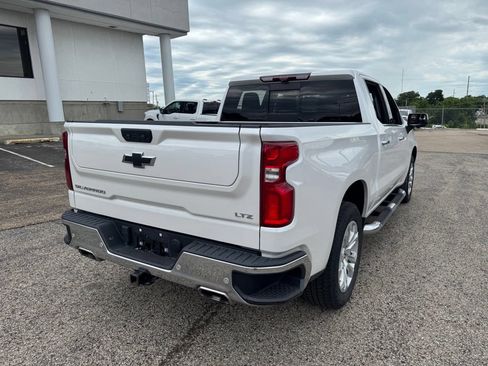 Used 2023 Chevrolet Silverado 1500 LTZ w/ Technology Package AWD/4WD image 7