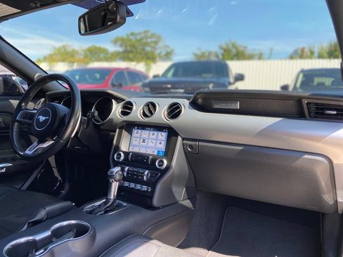 Used 2019 Ford Mustang Premium RWD image 25