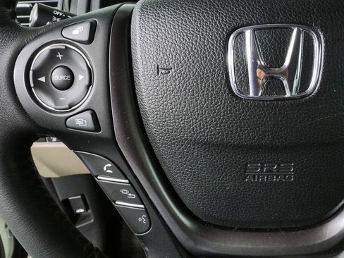 Used 2017 Honda Pilot EX-L image 8