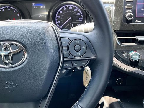 Used 2023 Toyota Camry SE FWD image 21