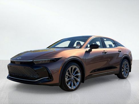 New 2026 Toyota Crown Limited image 2