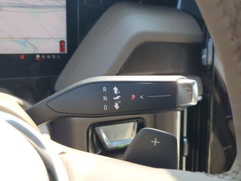 New 2026 GMC Yukon Denali w/ Sun & Power Step Package AWD/4WD image 29