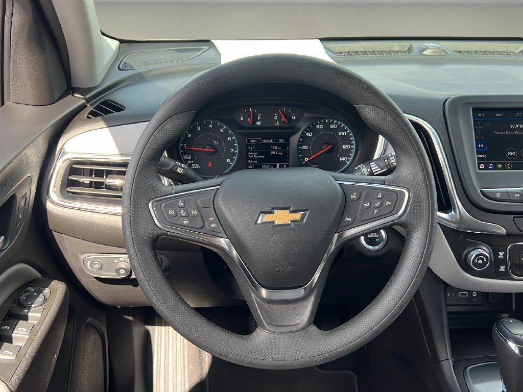 Used 2021 Chevrolet Equinox LS w/ LS Convenience Package FWD image 14