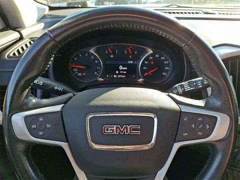 Certified 2019 GMC Terrain SLE w/ Driver Convenience Package image 19