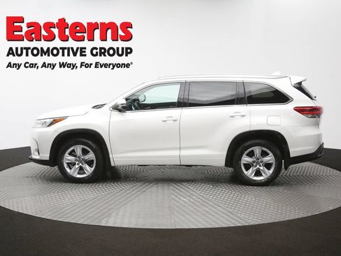 Used 2017 Toyota Highlander Limited Platinum AWD/4WD image 66