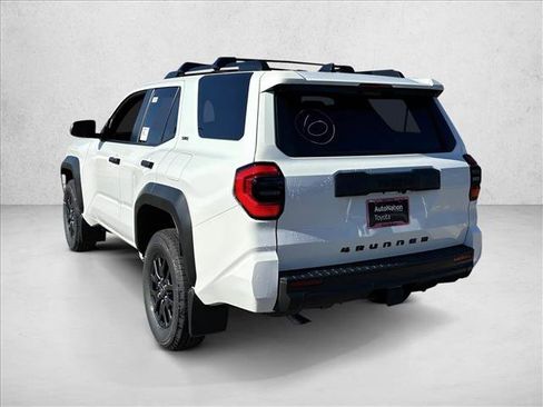 New 2025 Toyota 4Runner SR5 image 5