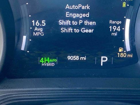 Used 2025 Jeep Wrangler Willys image 19