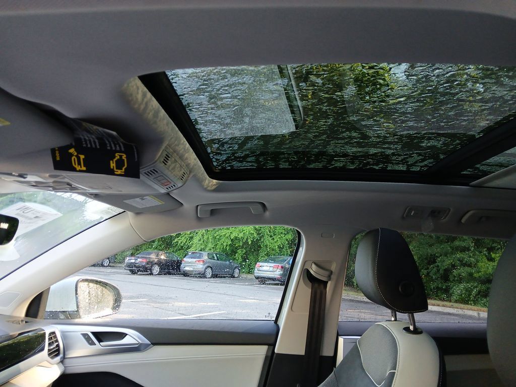 New 2026 Volkswagen Taos SE AWD/4WD image 20