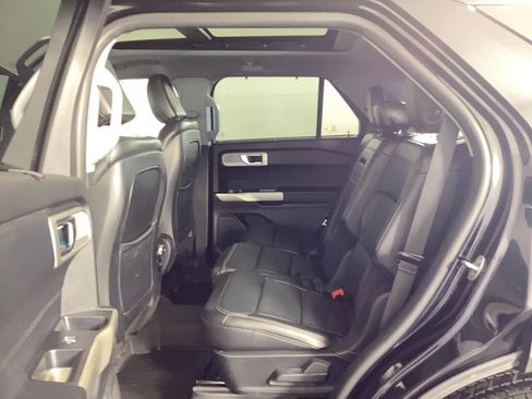 Used 2020 Ford Explorer Limited w/ Equipment Group 310A image 15