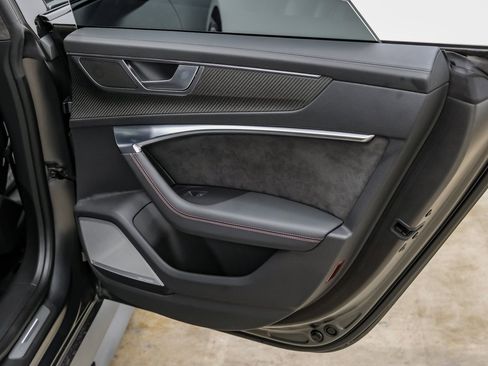 Used 2021 Audi RS 7 Sportback w/ Carbon Optic Package image 70