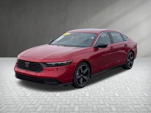 Used 2024 Honda Accord Sport image 2