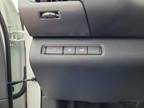 Used 2024 Nissan Pathfinder SL w/ Cargo Package FWD image 24
