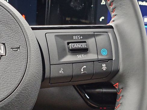 New 2026 Nissan Kicks SR w/ Cold Weather Package image 17