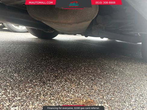 Used 1997 Cadillac De Ville Sedan w/ Comfort/Convenience Pkg image 24