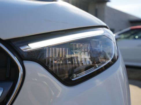 New 2026 Mercedes-Benz GLC 300 4MATIC image 11