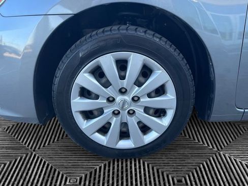 Used 2019 Nissan Sentra S image 14