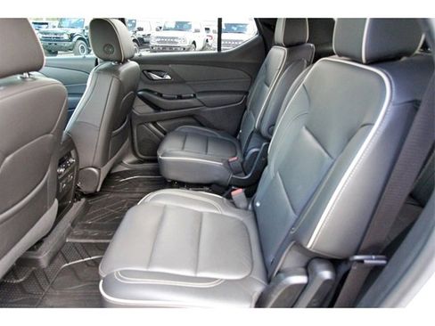 Used 2023 Chevrolet Traverse Premier w/ Redline Edition image 13