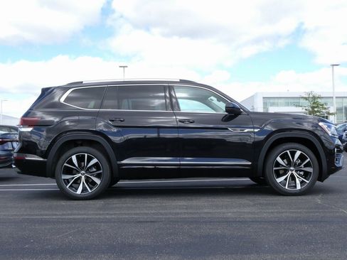 New 2026 Volkswagen Atlas SEL Premium R-Line image 2