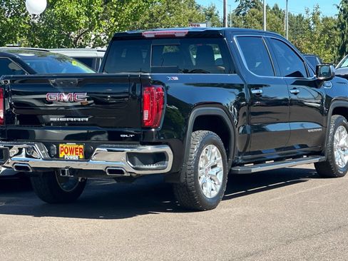Used 2019 GMC Sierra 1500 SLT w/ SLT Premium Plus Package AWD/4WD image 4